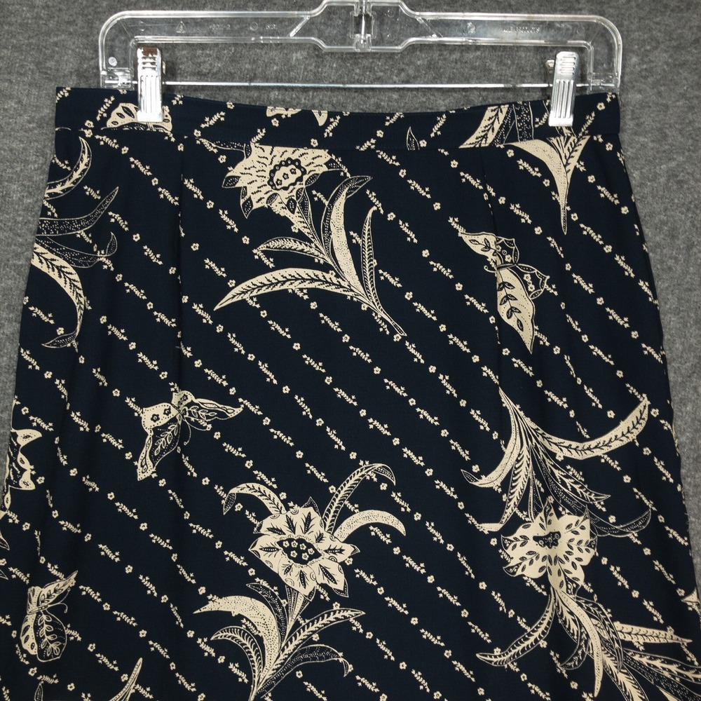 Emma James Liz Claiborne Skirt Women's 12 Black Floral A-Line Midi Polyester - Picture 2 of 11